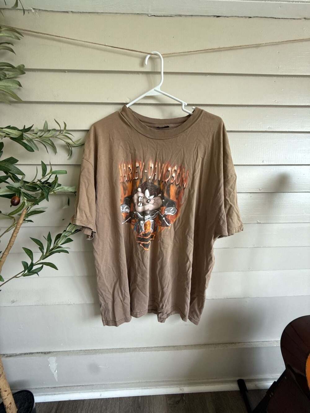 Vintage Harley-Davidson Hales Mansfield, OH Looney Tunes Taz T-Shirt
